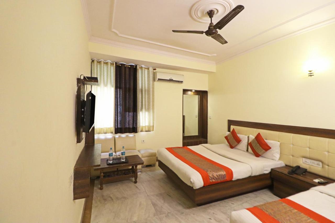 Silver Shine New Delhi - Comfort Stay Dış mekan fotoğraf